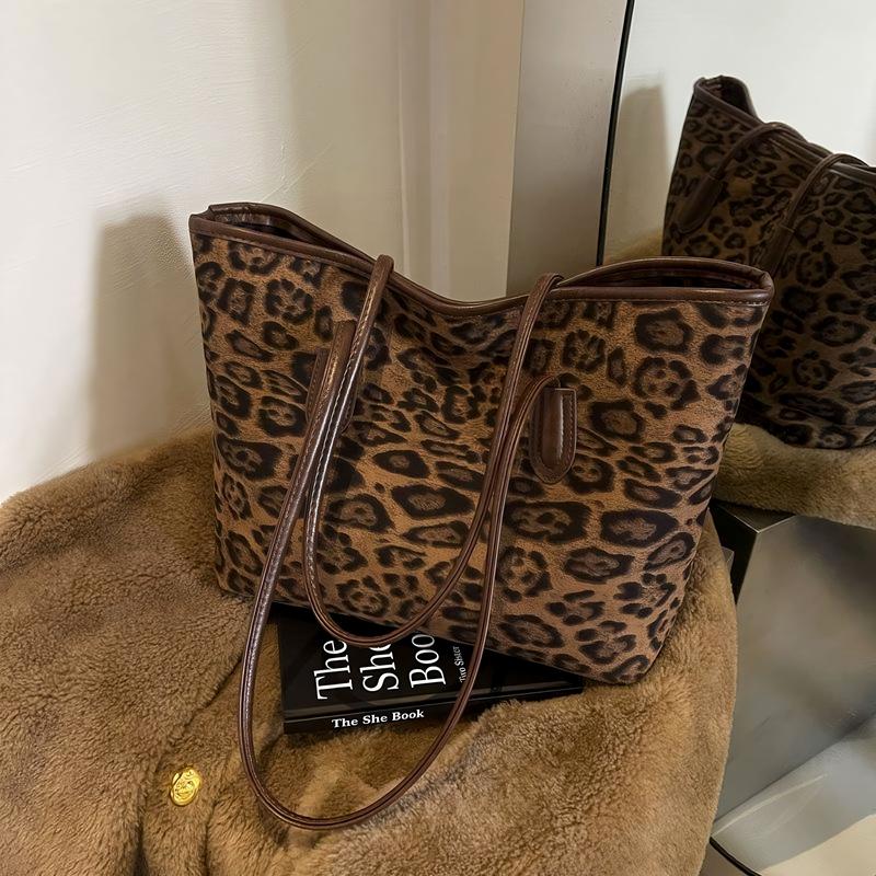 Vintage Leopard Tote Bag