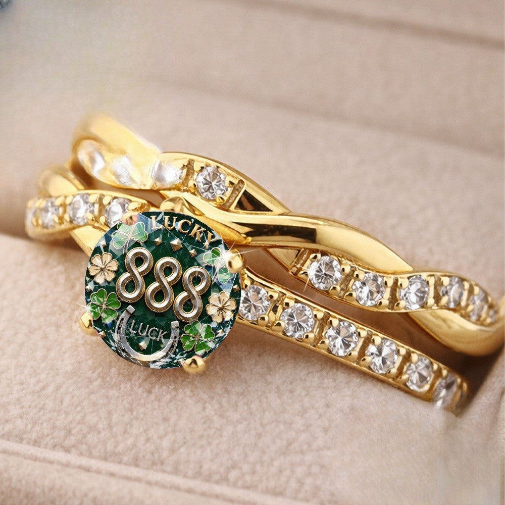 Green Clover & Horseshoe Twisted Ring