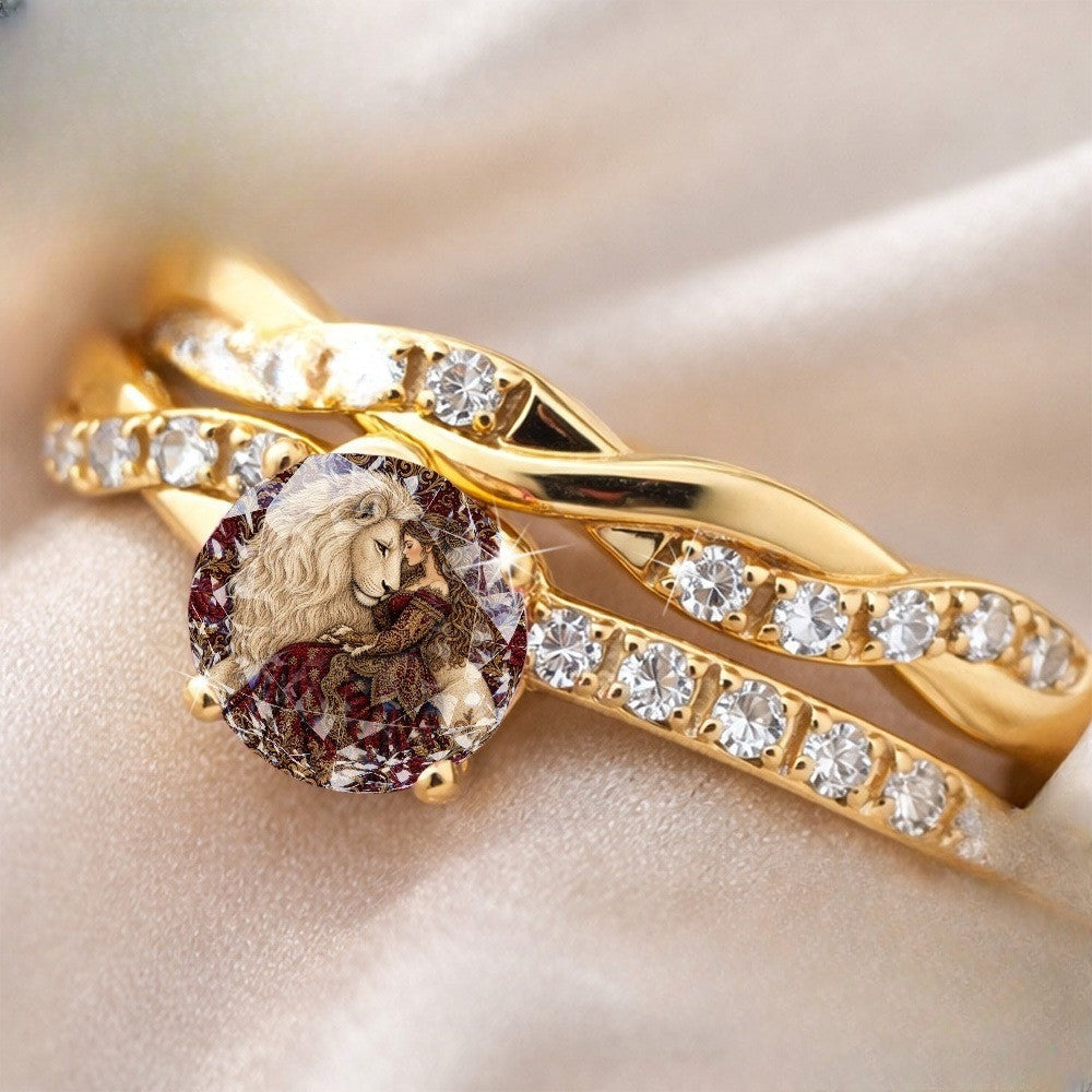 Twisted Lion & Crystal Ring