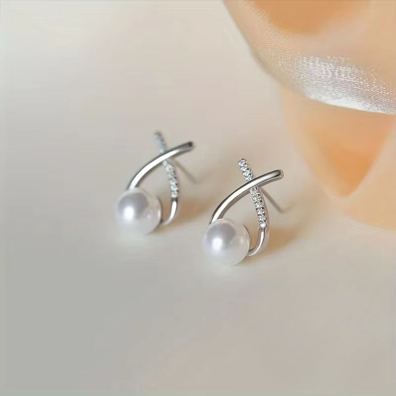 Crystal Twist Pearl Earrings
