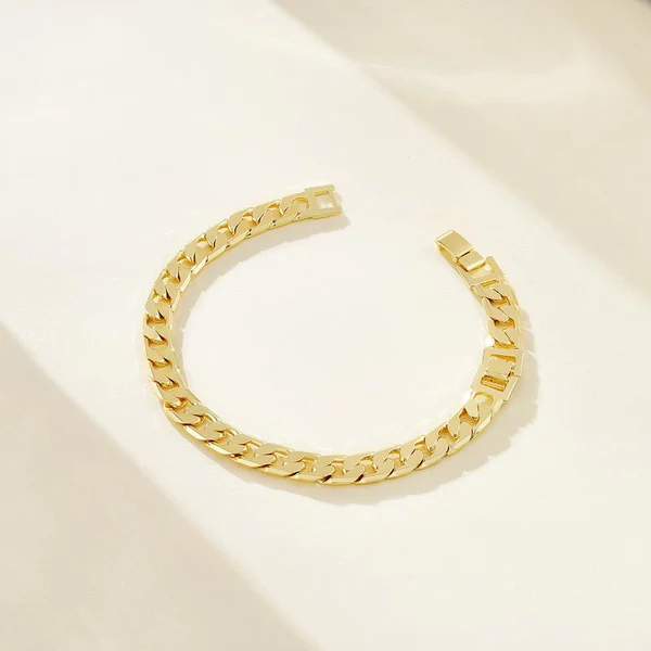 Minimal Chunky Bracelet