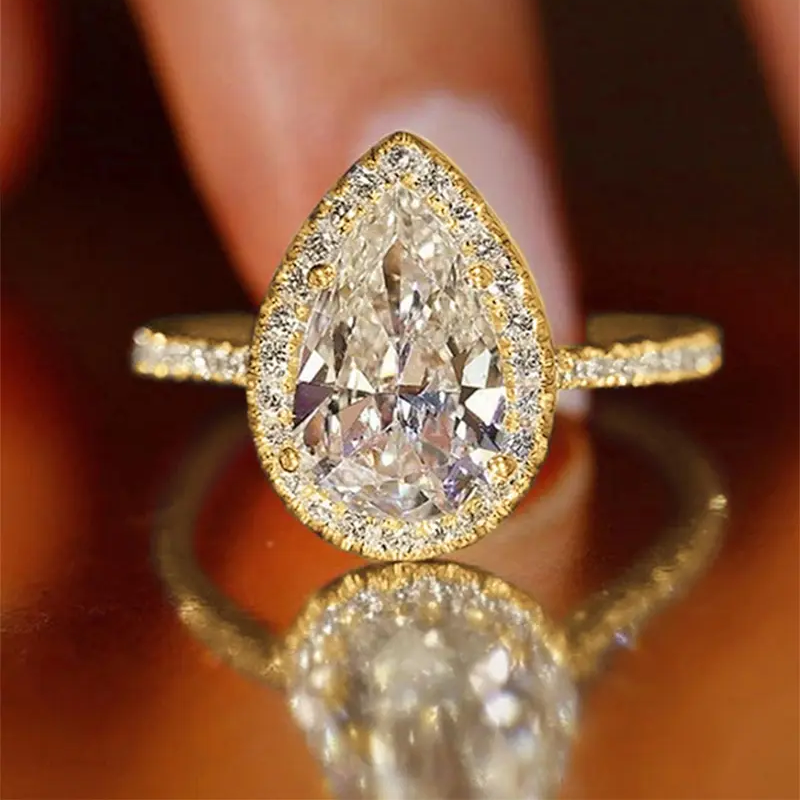 Elegant Water Drop Ring
