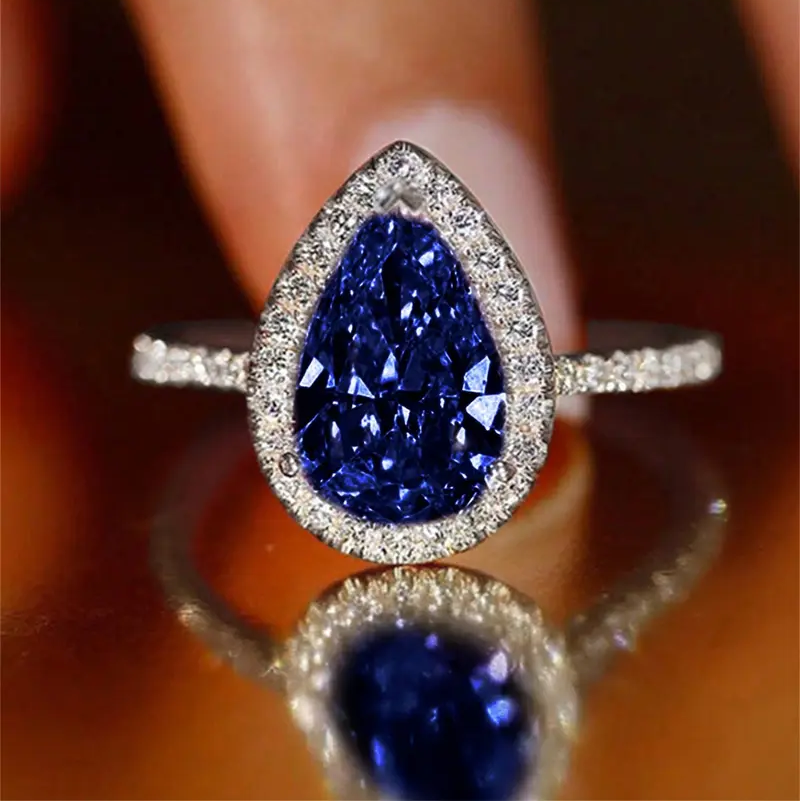 Elegant Water Drop Ring