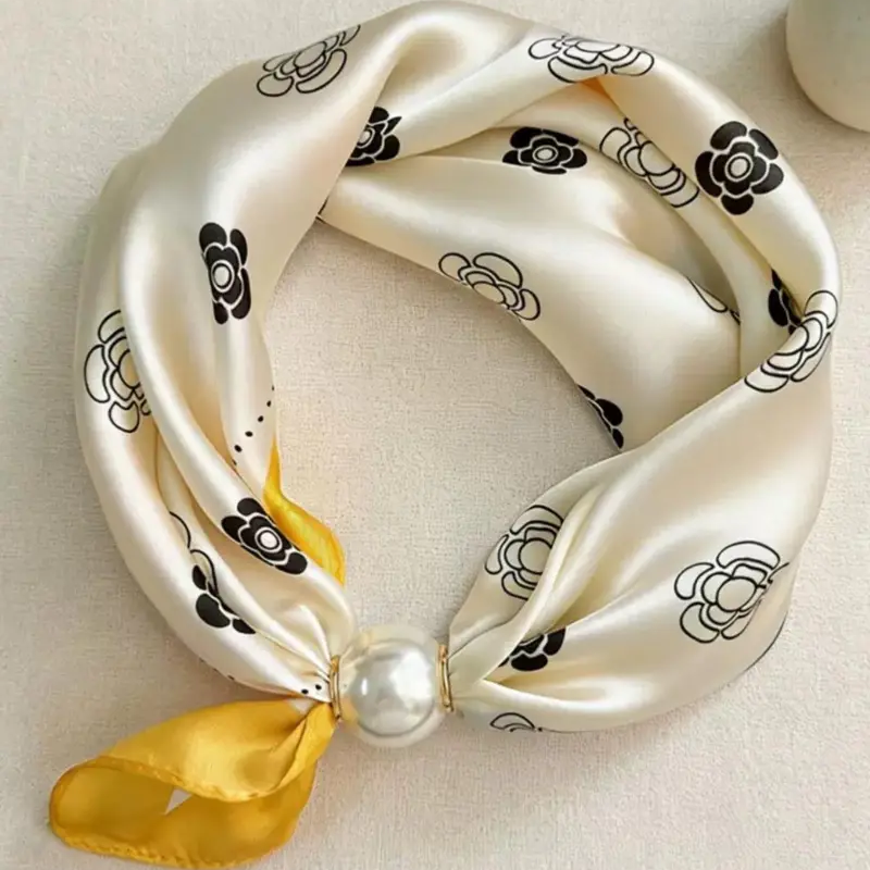 Magnetic Buckle Pearl Necklace