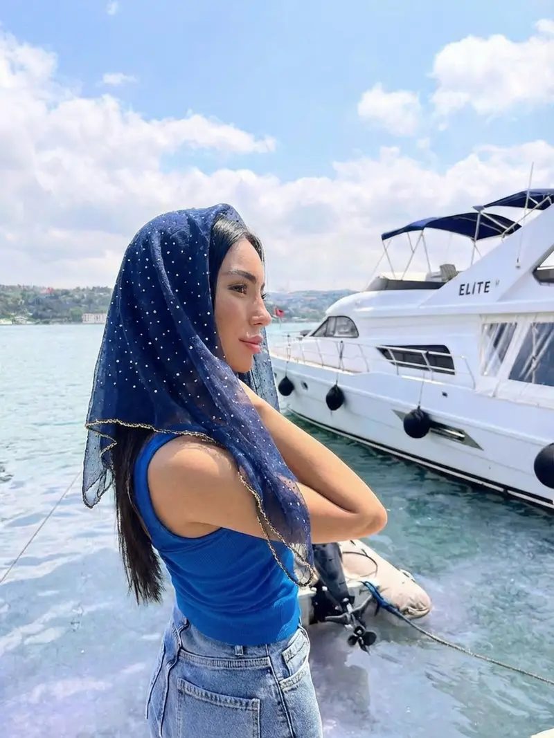 Glitter Decor Scarf