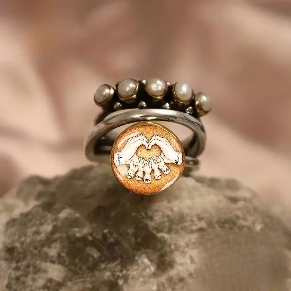 Family Hug Ring