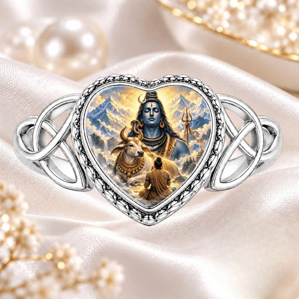 Heart Mountain Scene Ring