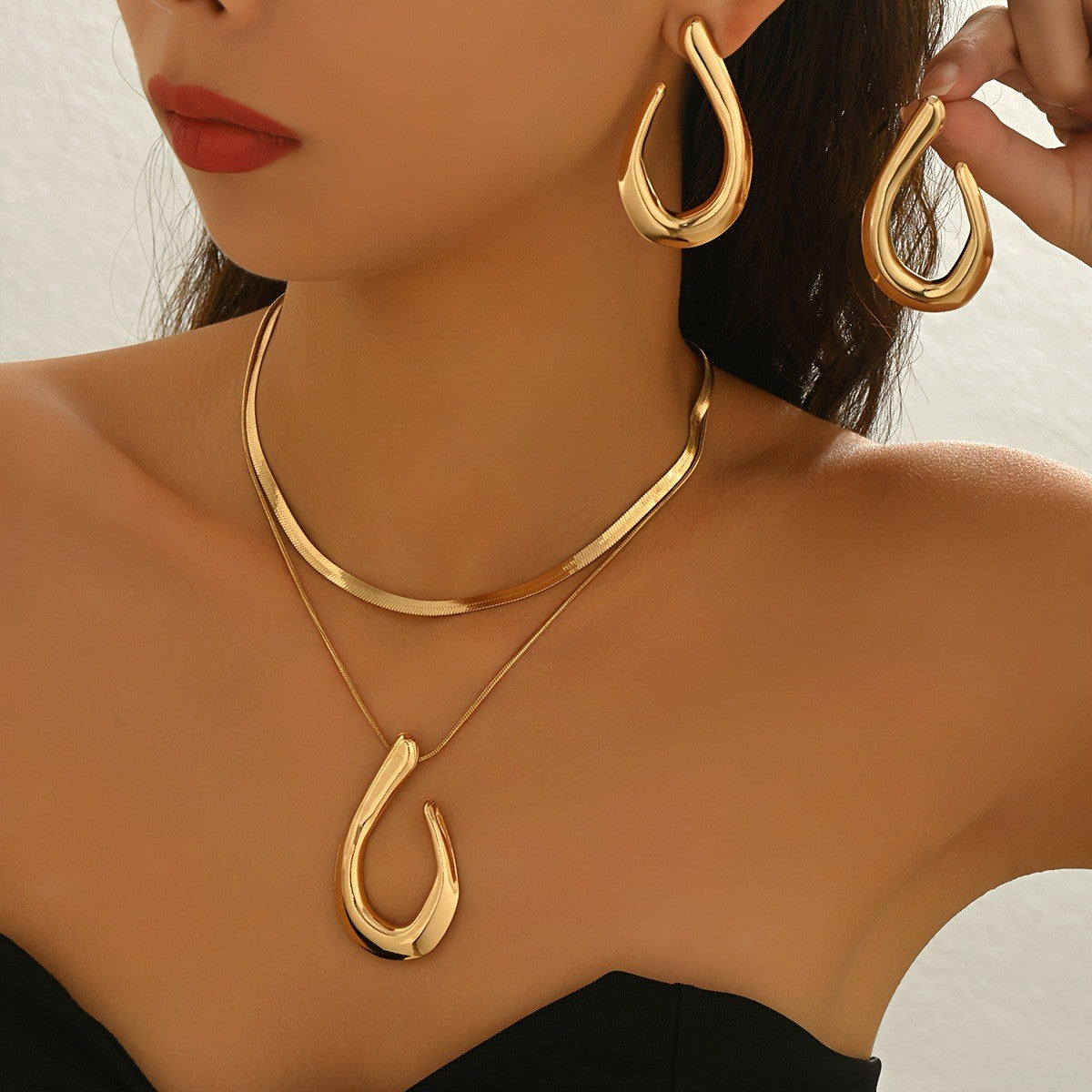 Open Teardrop Layered Necklace