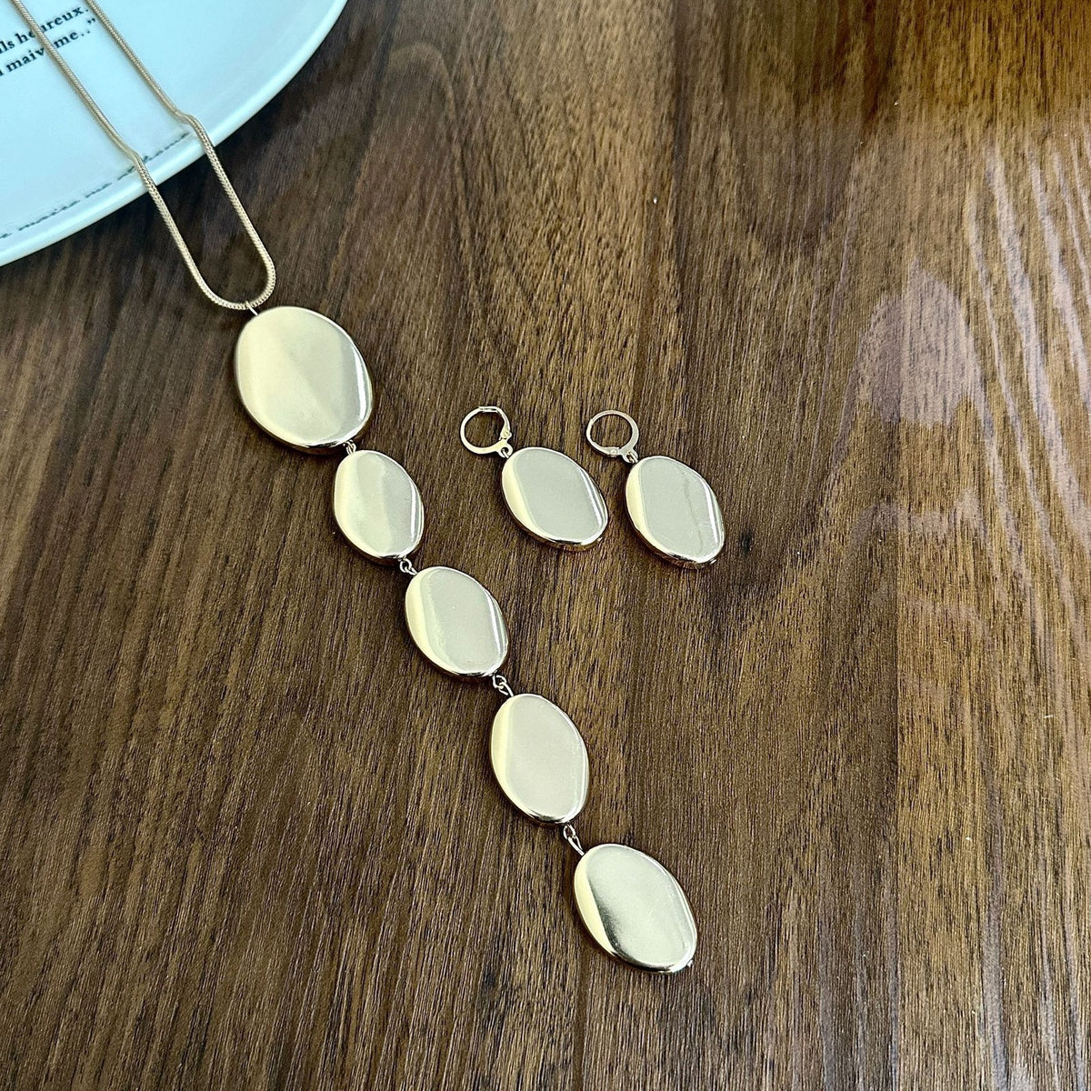 Smooth Oval Link Necklace & Earring Set