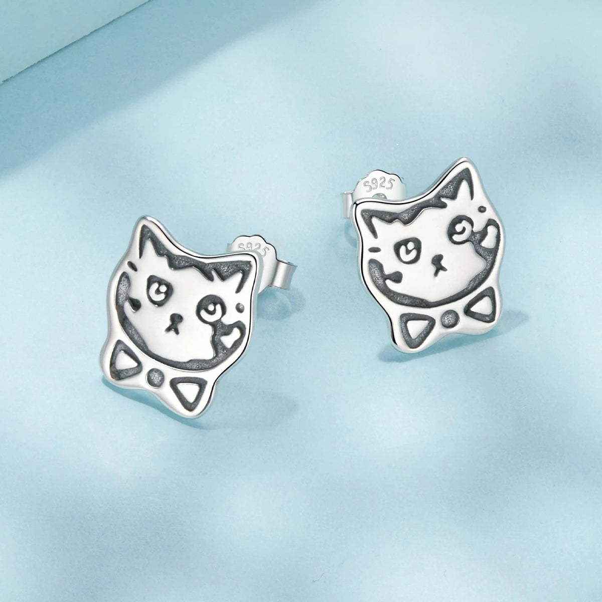 Oxidized Graffiti Cat Stud Earrings