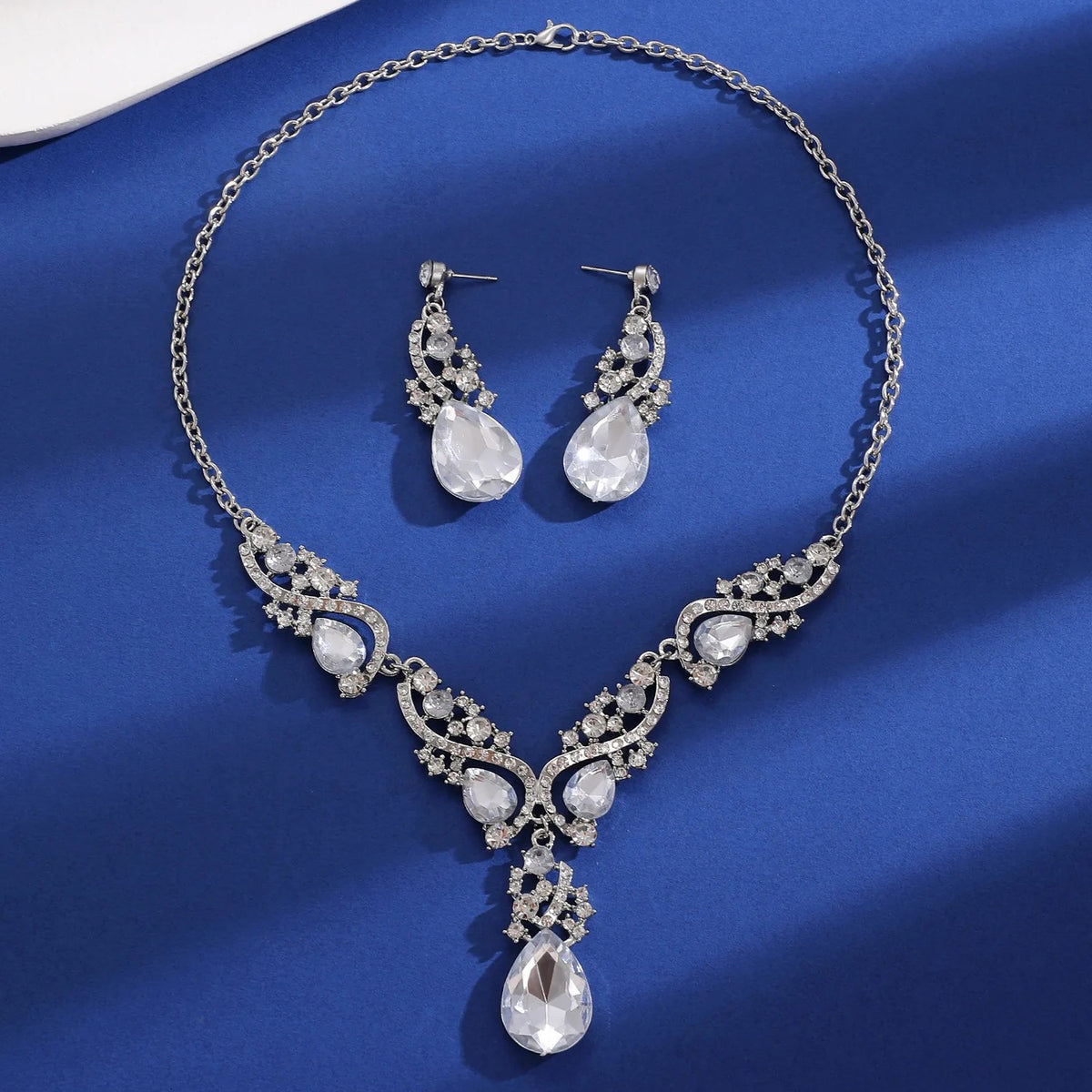 Green Crystal Vine Necklace & Earring Set