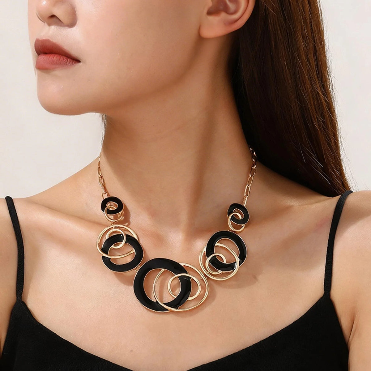 White Interlocking Circle Necklace & Earring Set