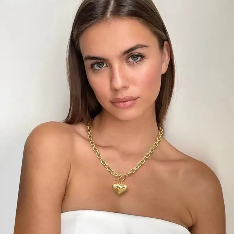 Puffy Heart Curb Chain Necklace