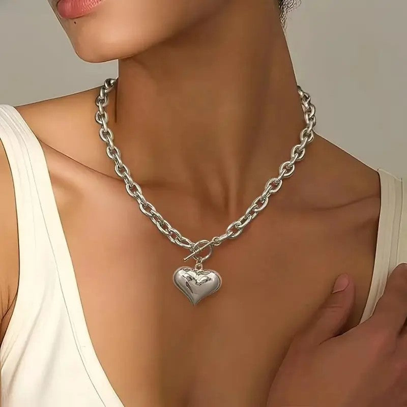 Puffy Heart Curb Chain Necklace