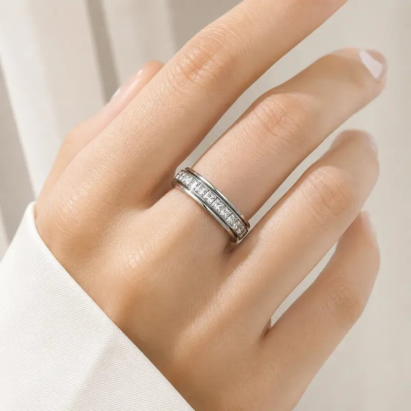 Zirconia Spinner Band Ring