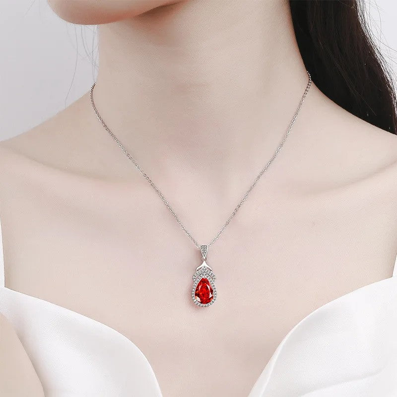 Pear Zircon Crown Pendant Necklace