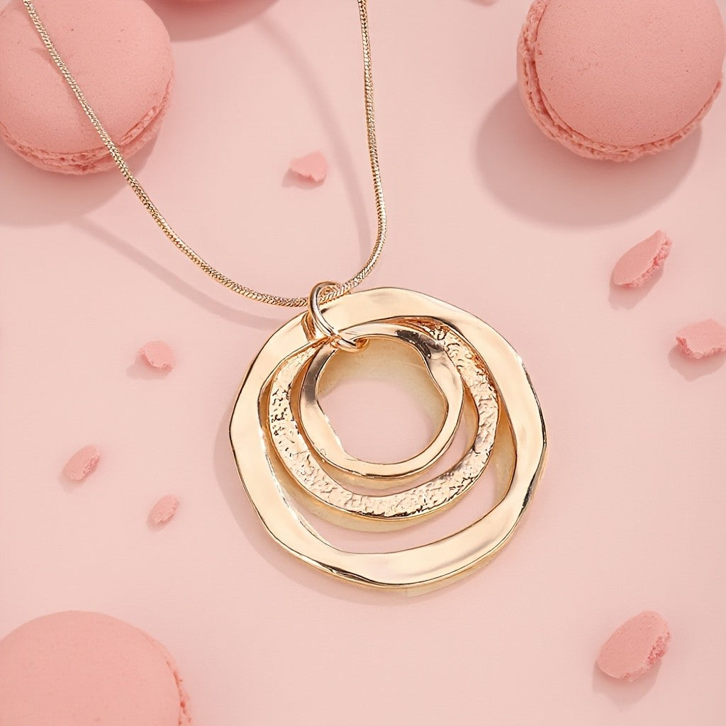Textured Triple Circle Necklace