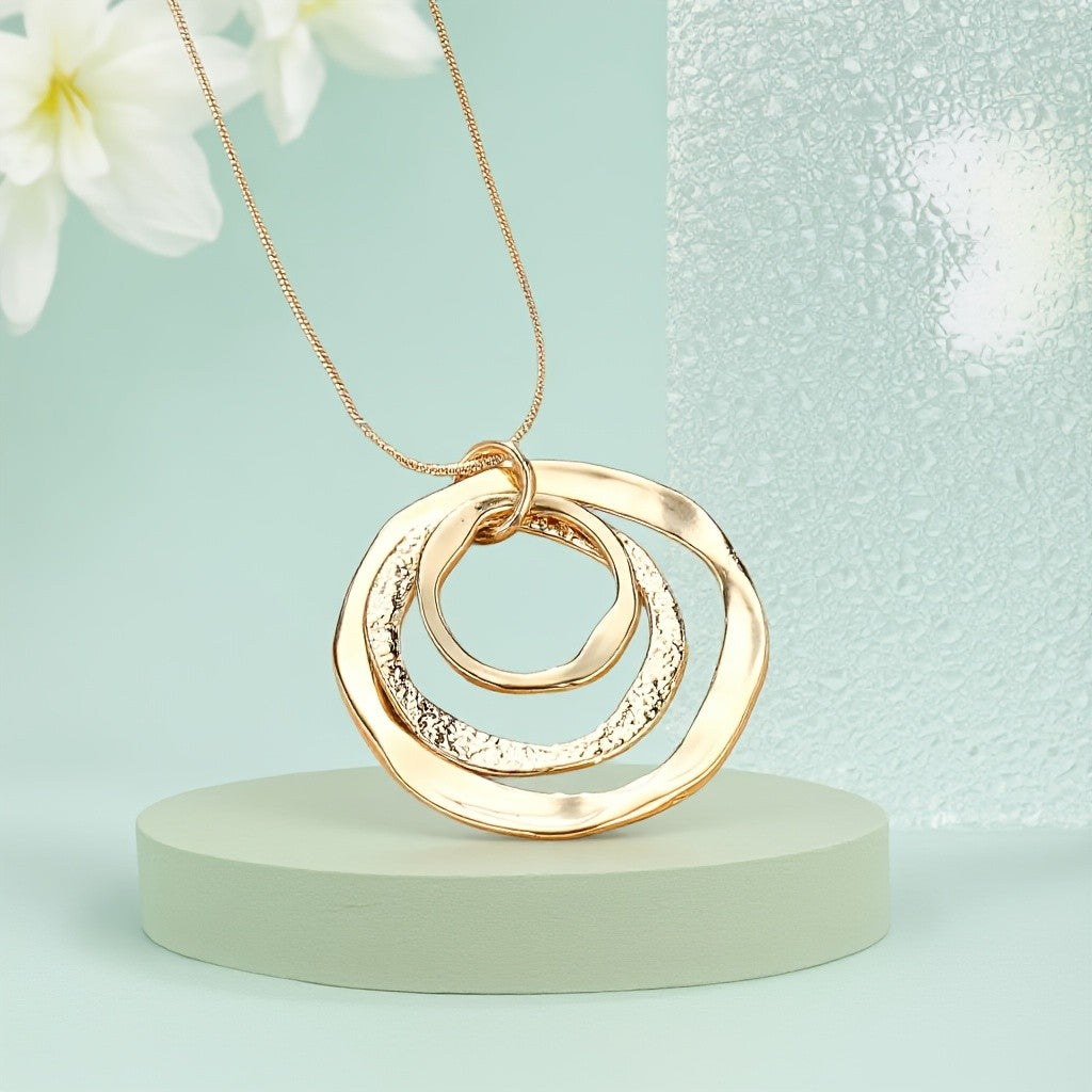 Textured Triple Circle Necklace