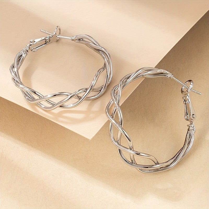 Twisted Circle Hoop Earrings