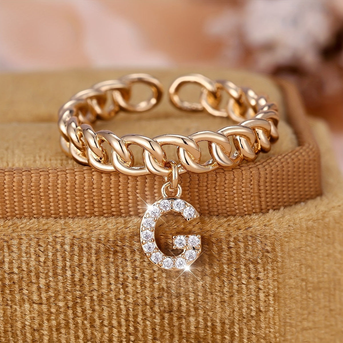 Crystal Initial Chain Ring