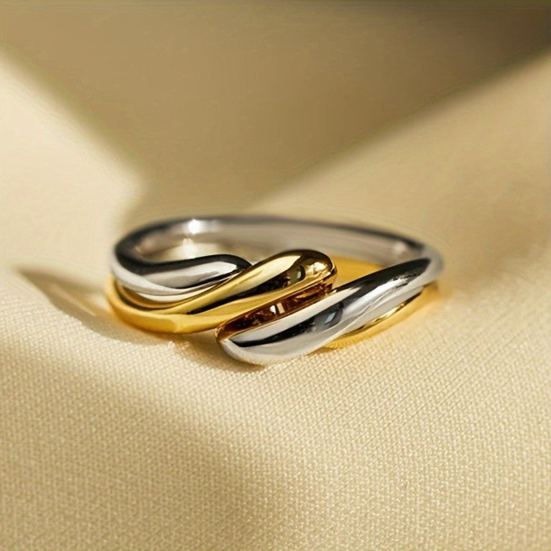 Dual-Tone Twisted Ring