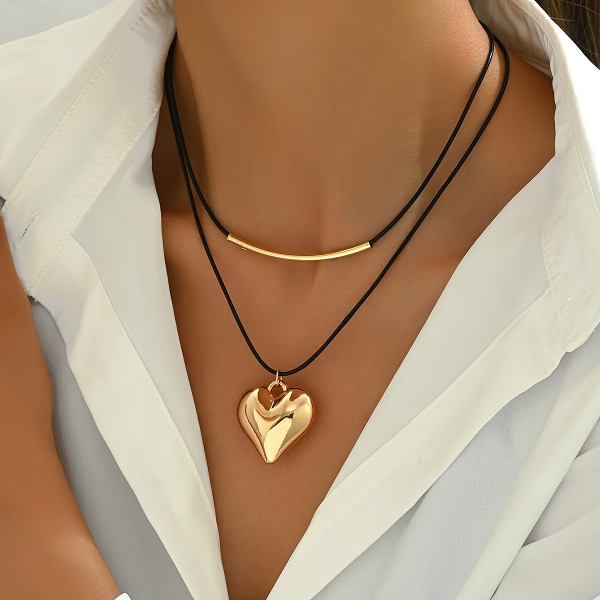Curved Bar & Heart Cord Necklace