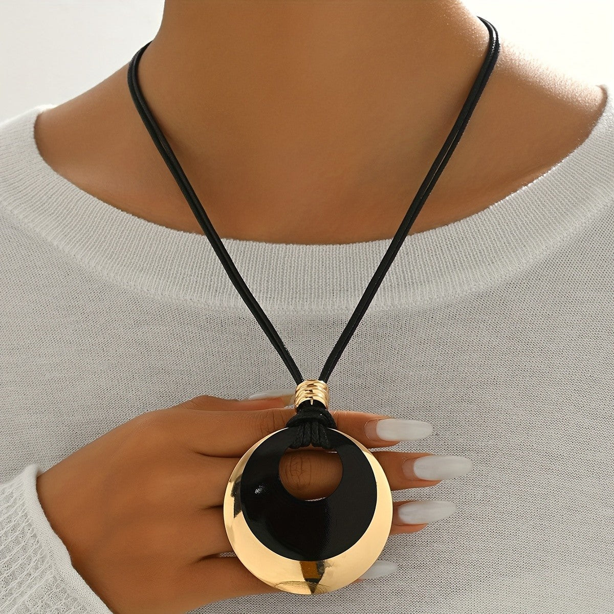 Hollow Disc Cord Necklace