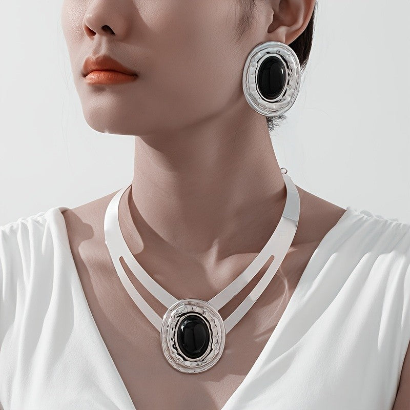 Pearl Oval Collar Necklace & Earring Set