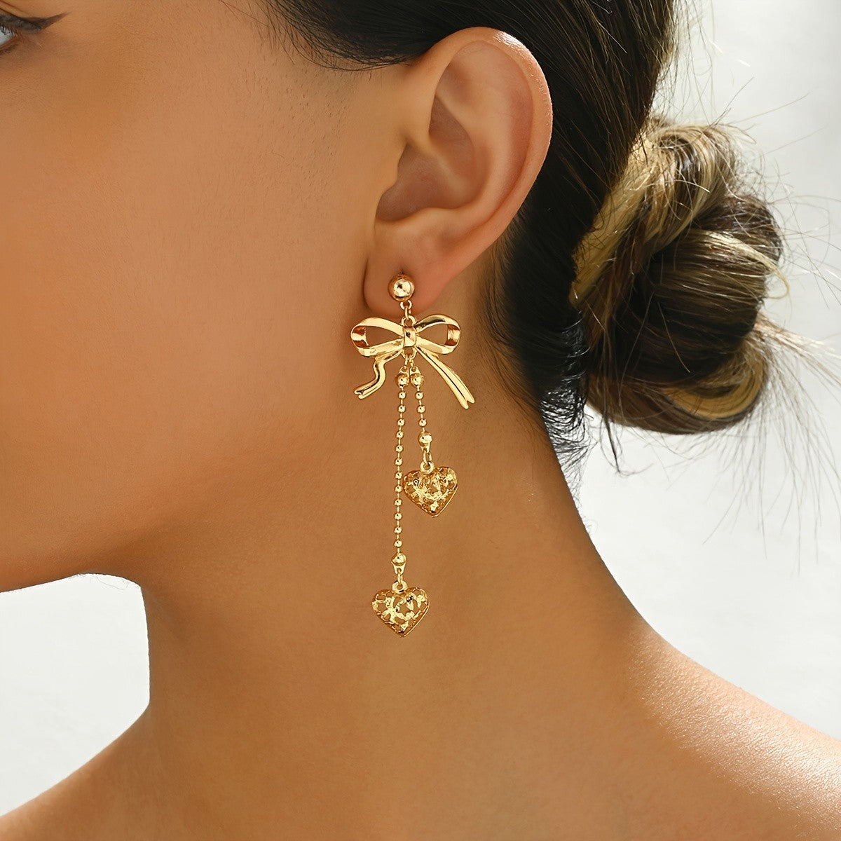 Bow & Openwork Heart Drop Earrings