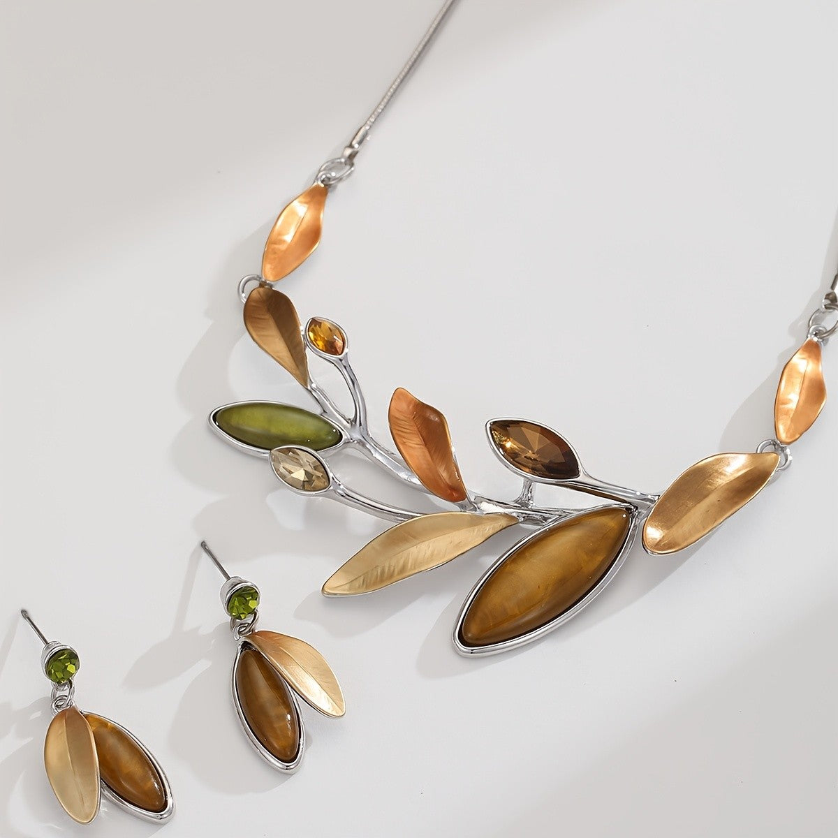 Amber Leaf Branch Necklace Set