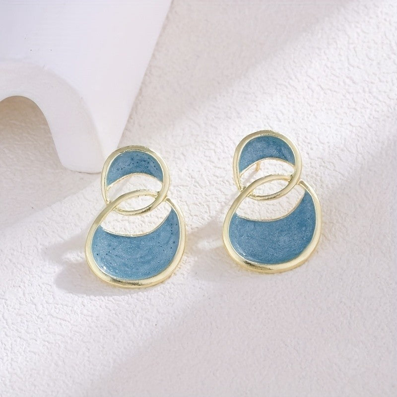 Blue Swirl Interlocking Circle Earrings