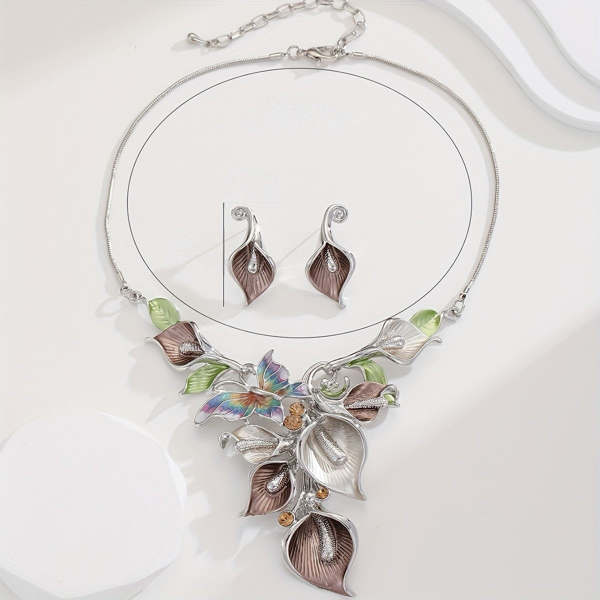 Calla Lily Floral Necklace & Earring Set