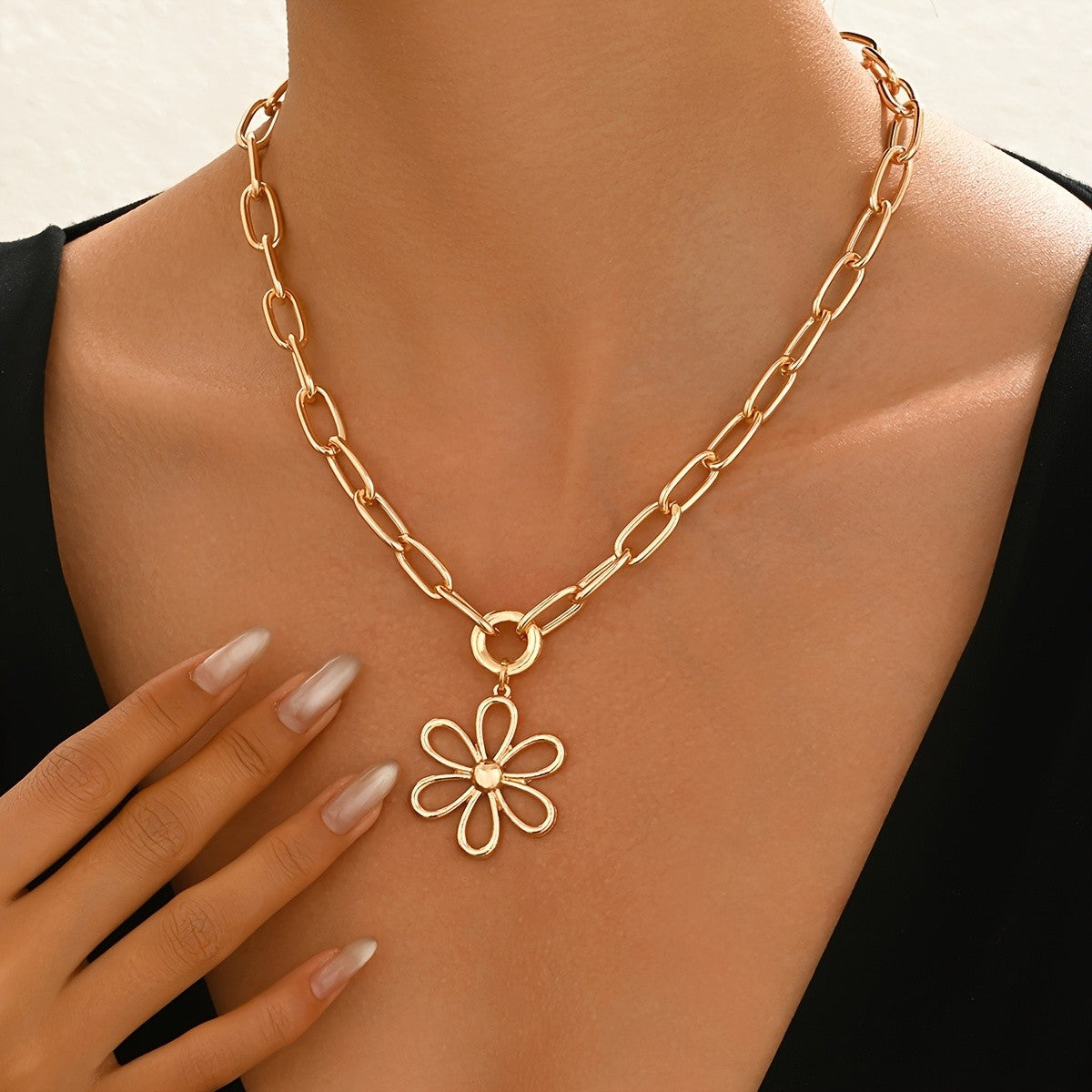 Open Flower Oval Link Necklace