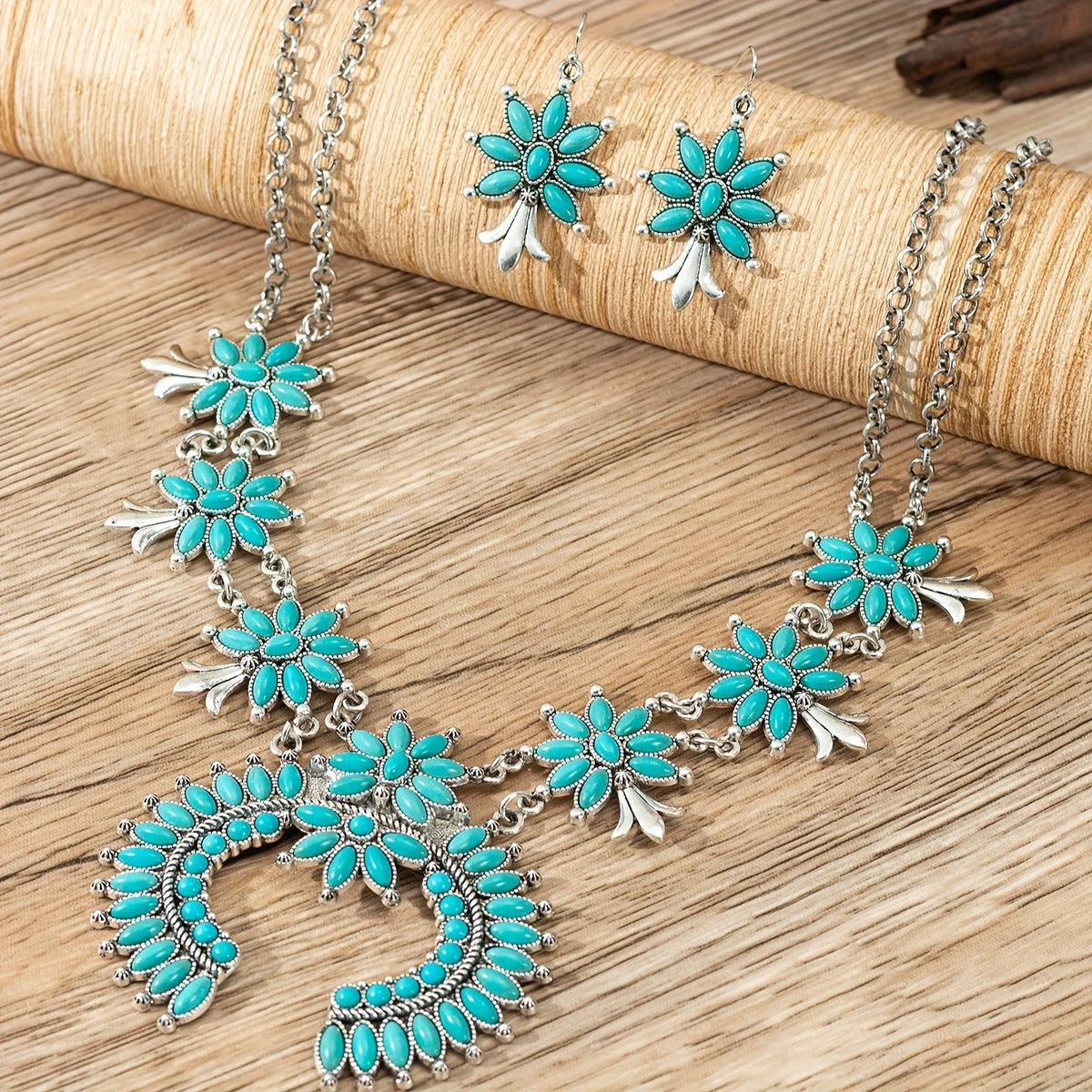 Turquoise Floral Necklace & Earring Set