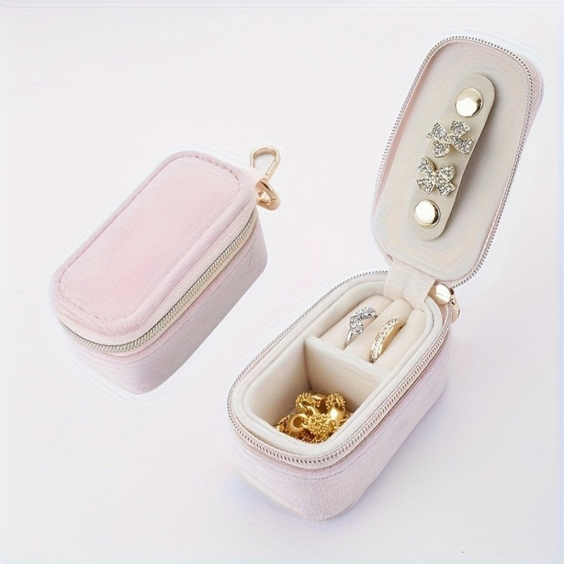 Clover Zipper Jewelry Case