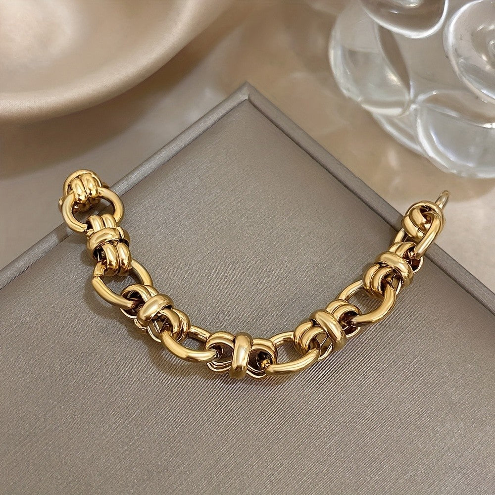 Interlocking Oval Link Bracelet
