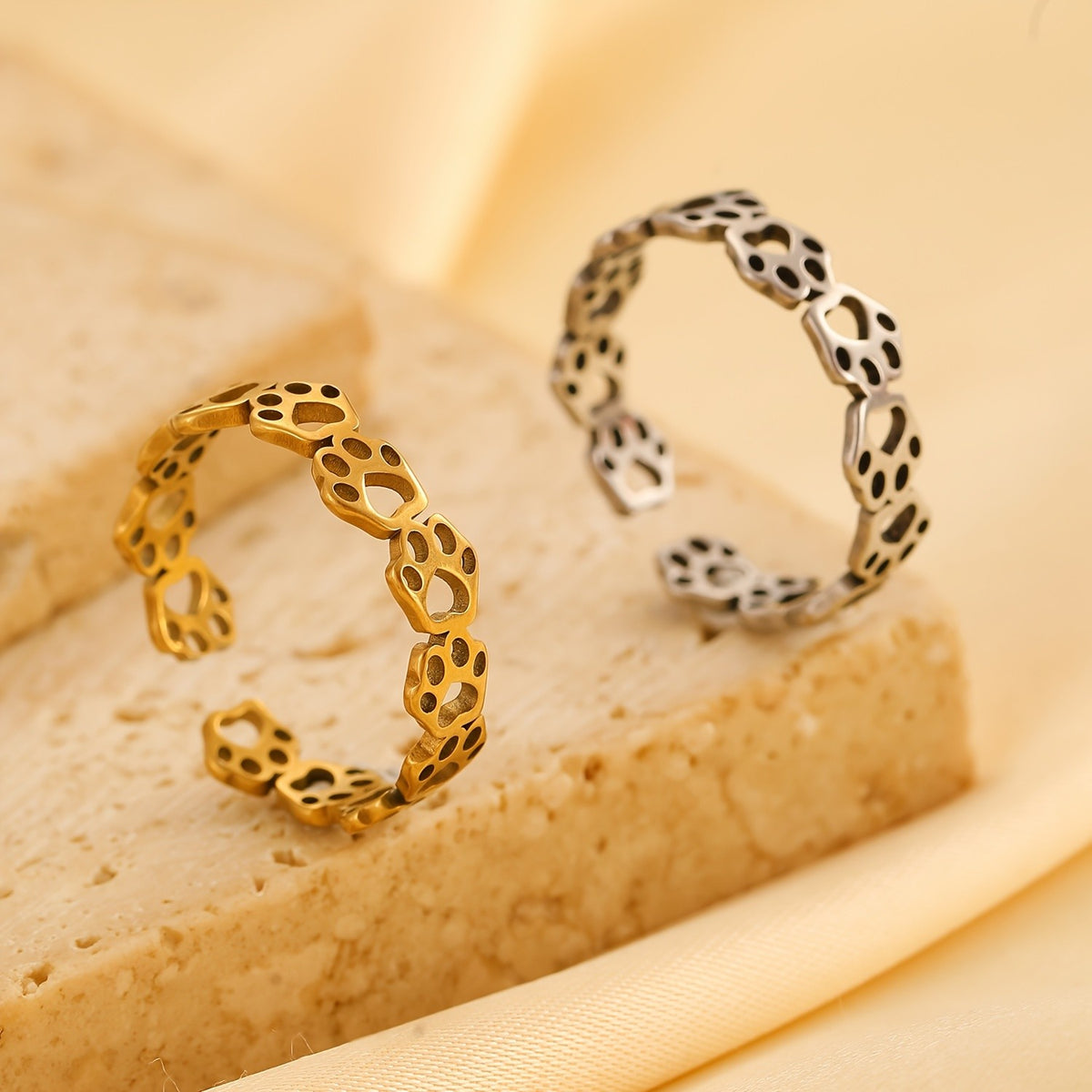 Paw Print Open Ring