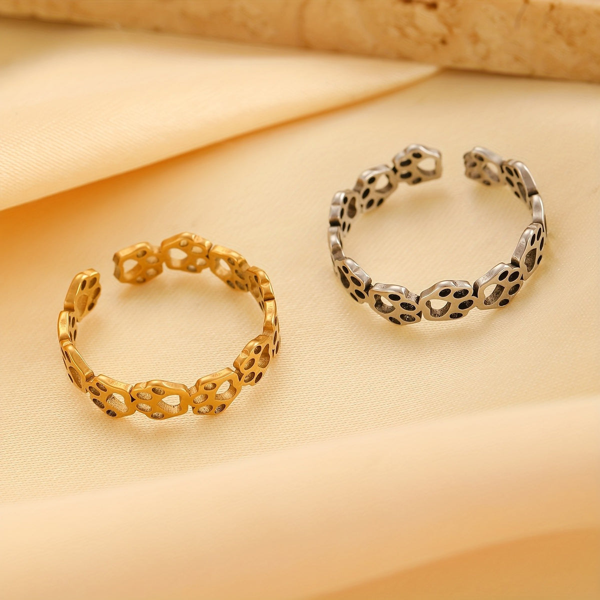 Paw Print Open Ring