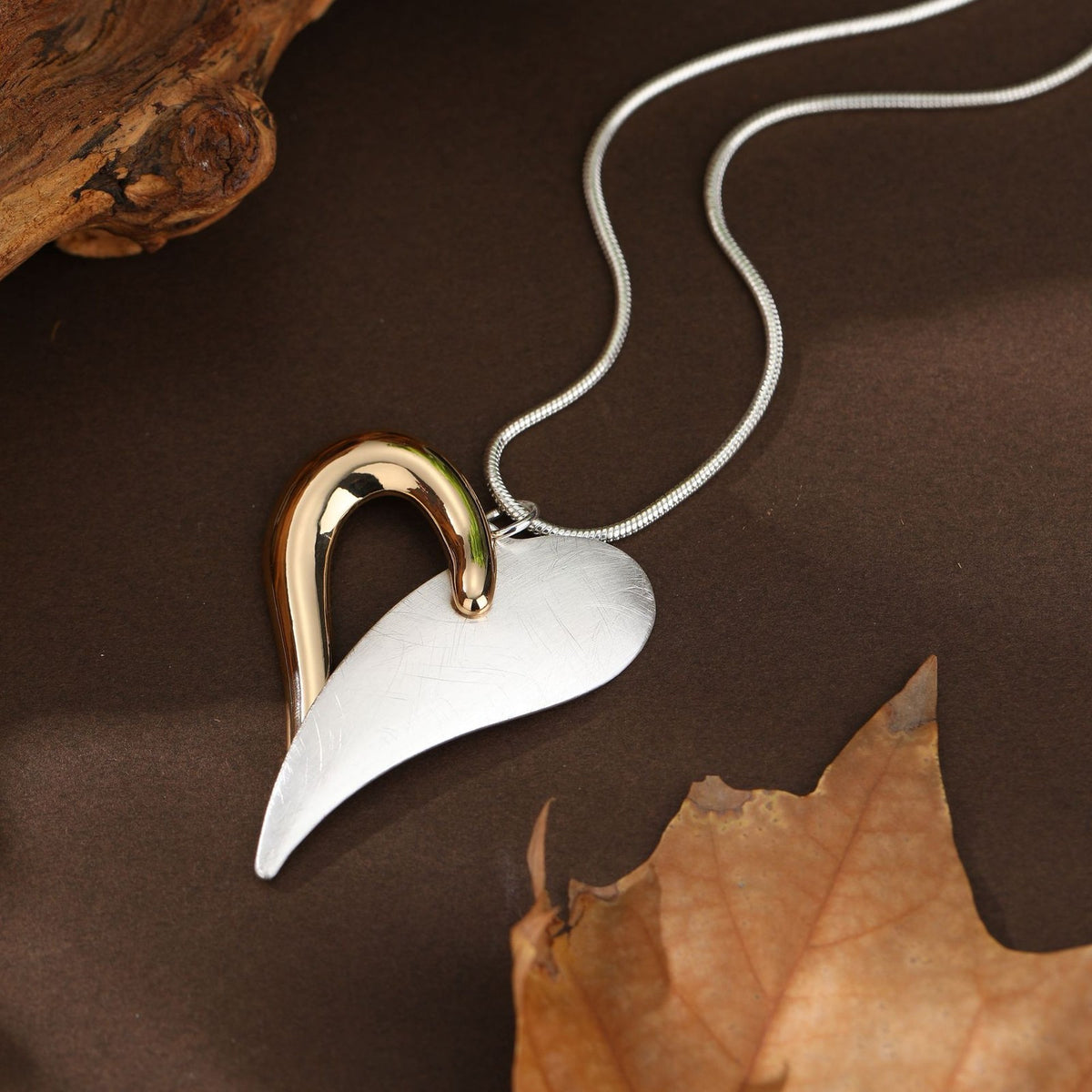 Brushed Curve Heart Pendant Necklace