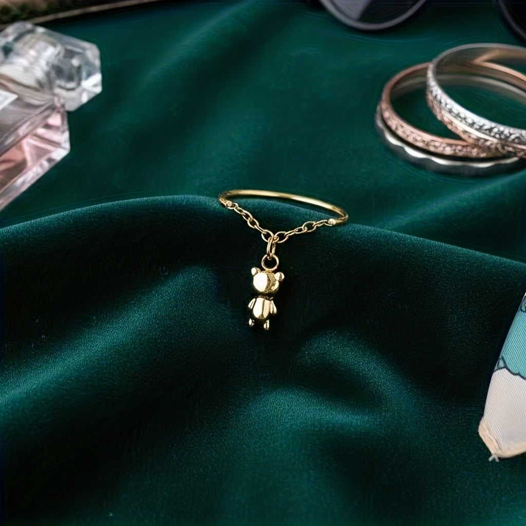 Daisy & Bear Chain Ring