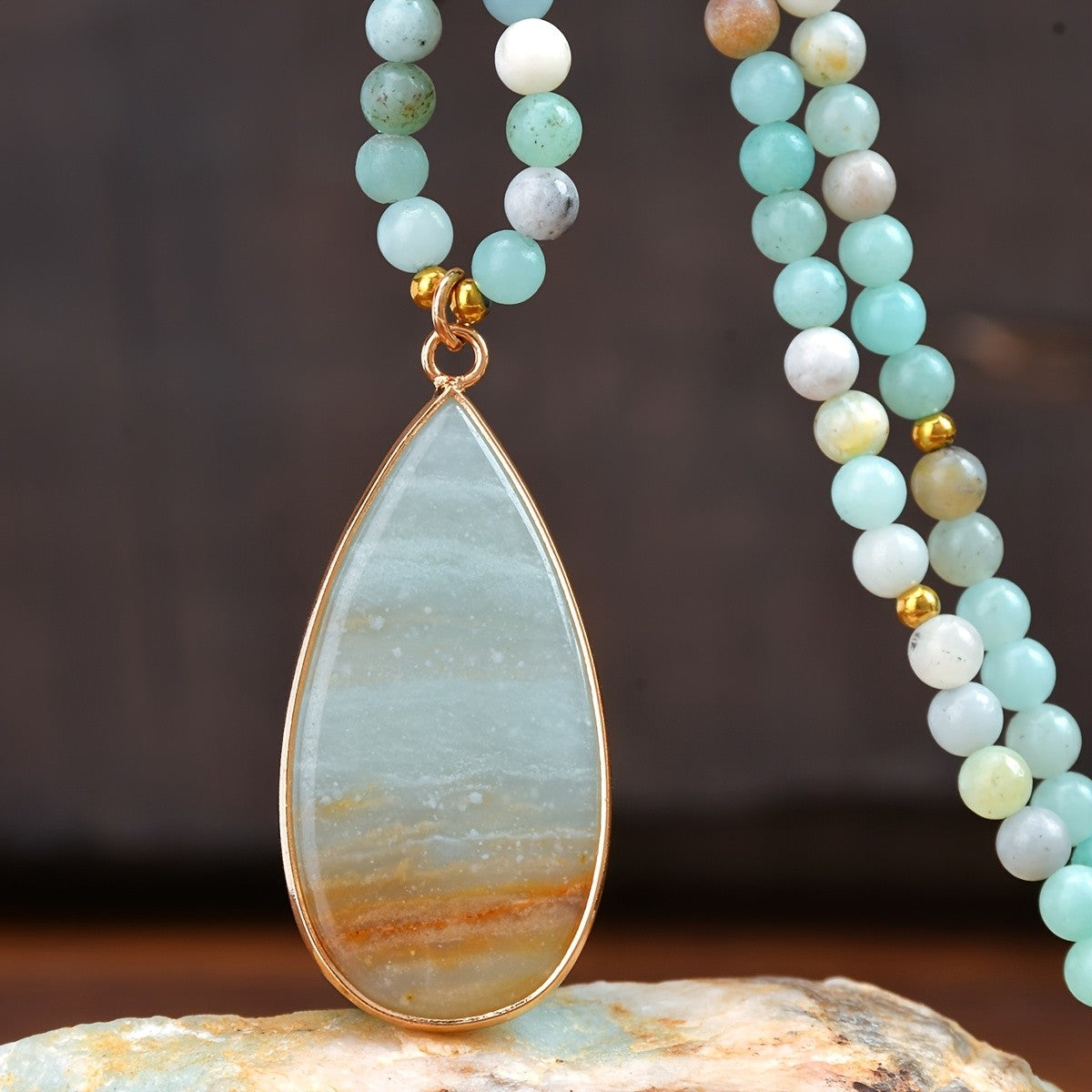Teardrop Stone Bead Necklace