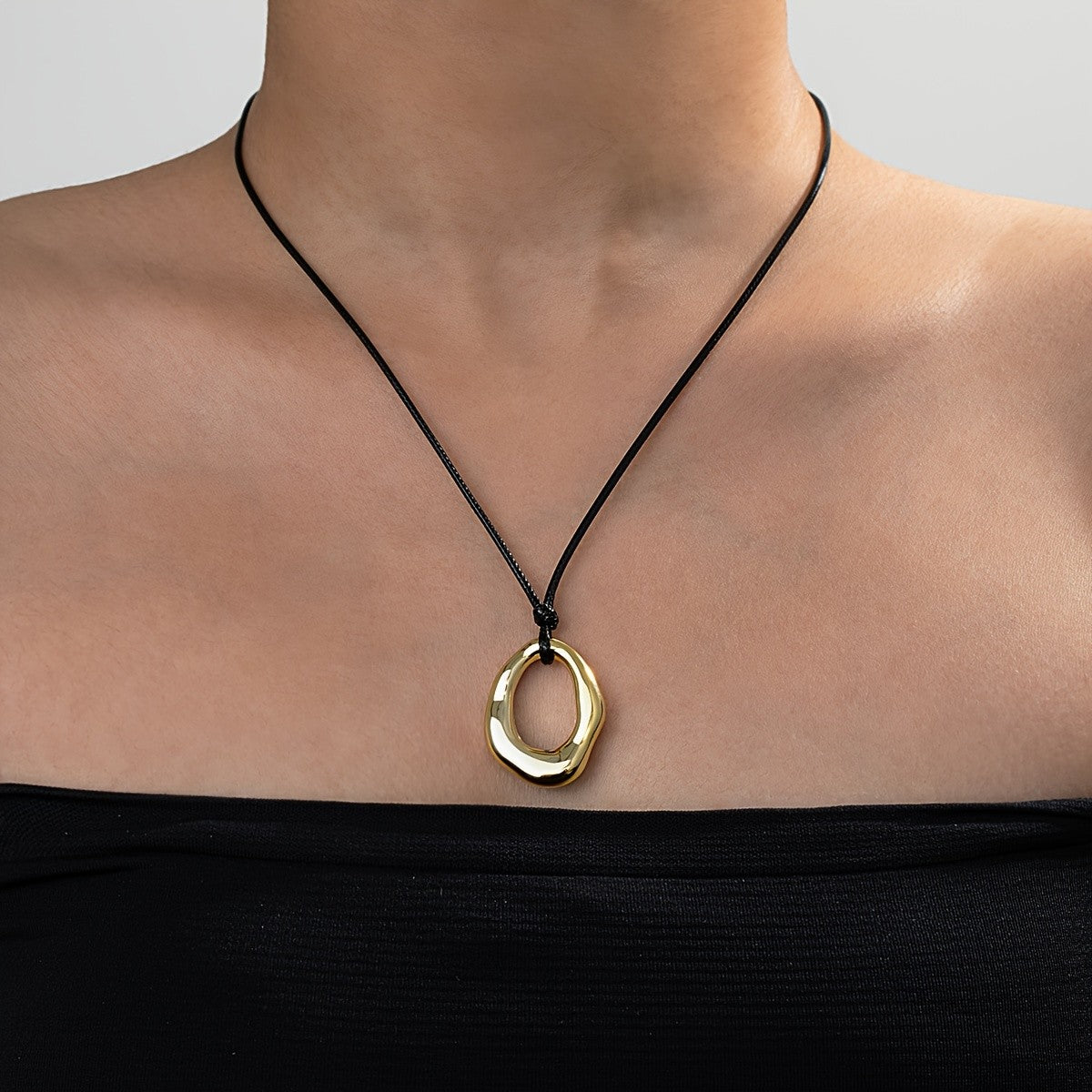 Organic Loop Cord Necklace