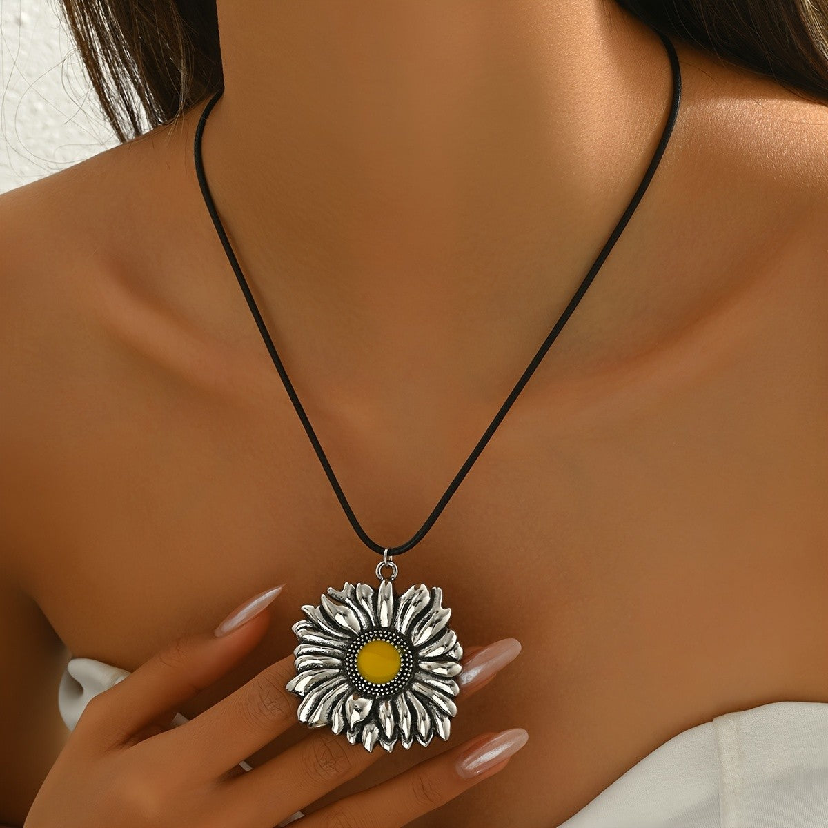 Textured Sunflower Cord Necklace