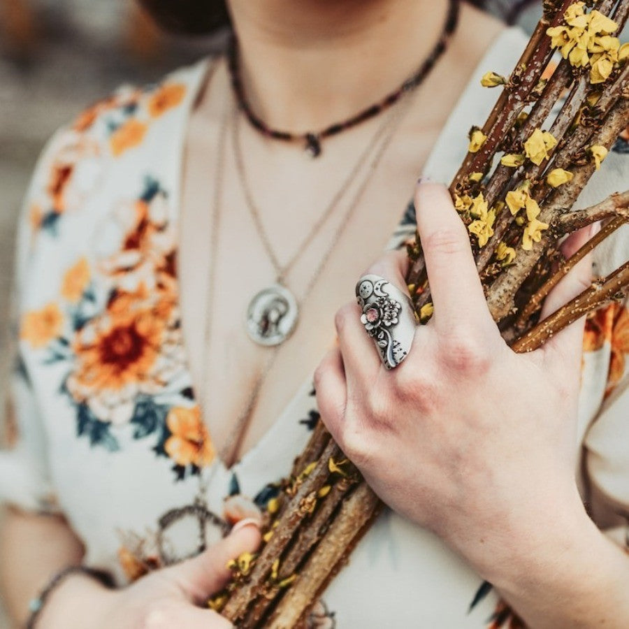 Floral Pointed Wrap Ring