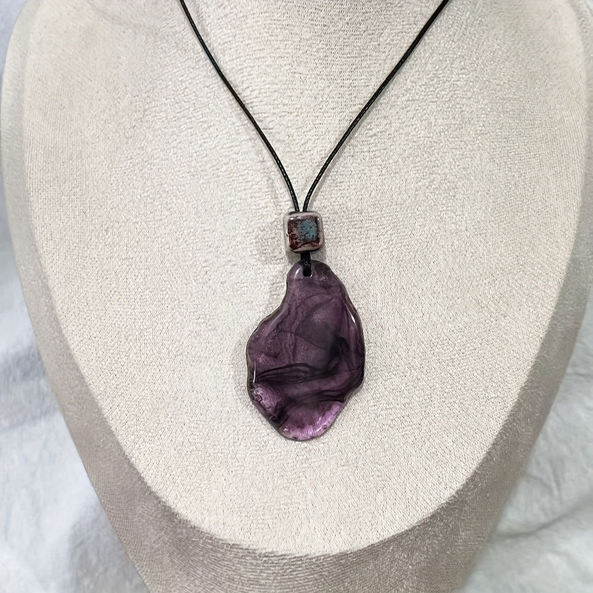 Swirled Resin Leaf Necklace