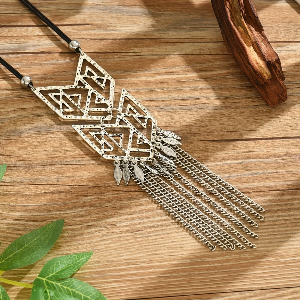 Geometric Wolf Tassel Necklace
