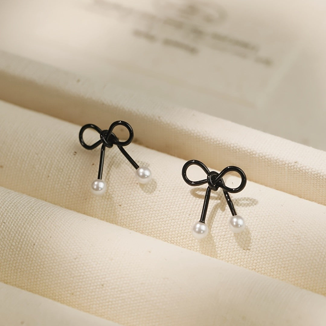 Black Bow Pearl Earrings