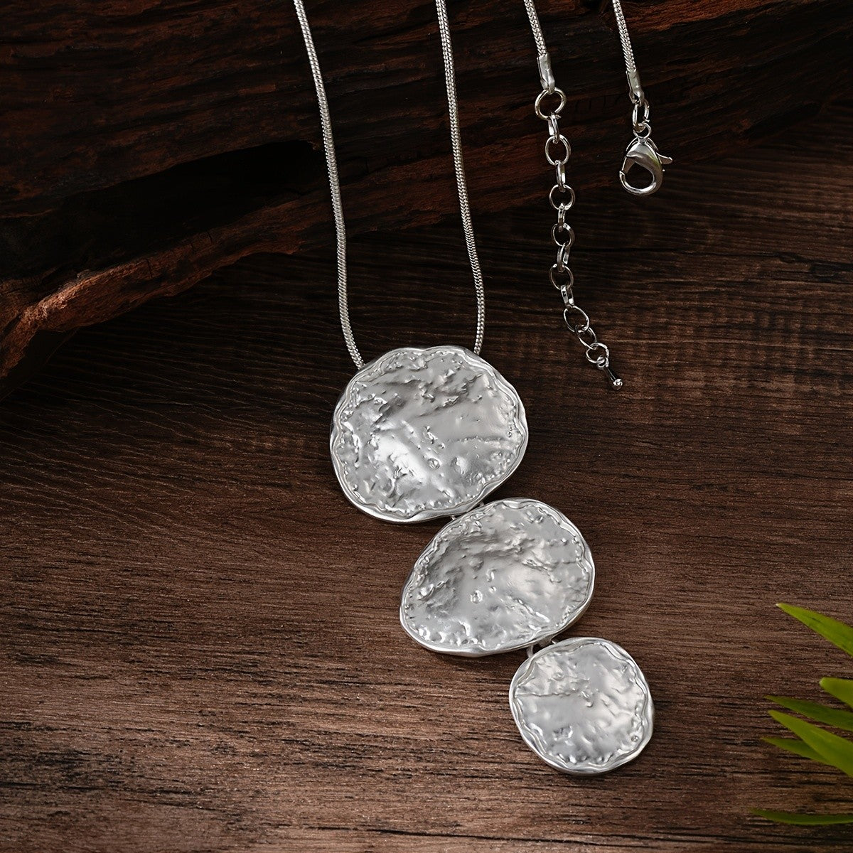 Textured Disc Cascade Necklace