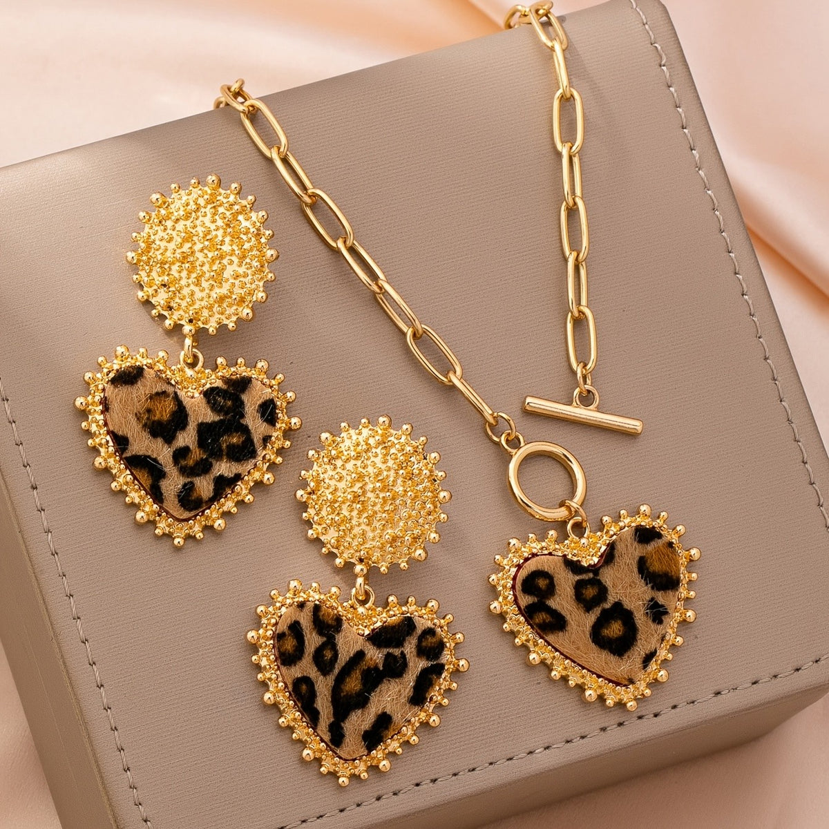 Leopard Heart Jewelry Set