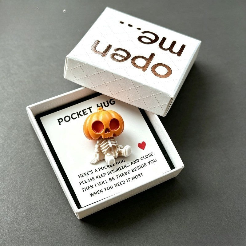 Pocket Hug Pumpkin Skeleton